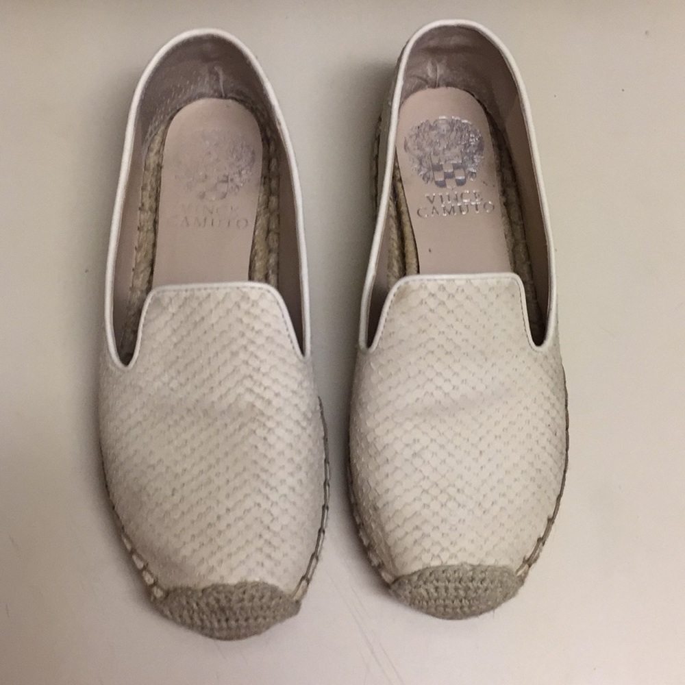 Vince Camuto snake skin espadrilles size 5