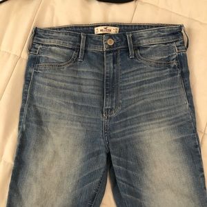 High rise hollister skinny jeans