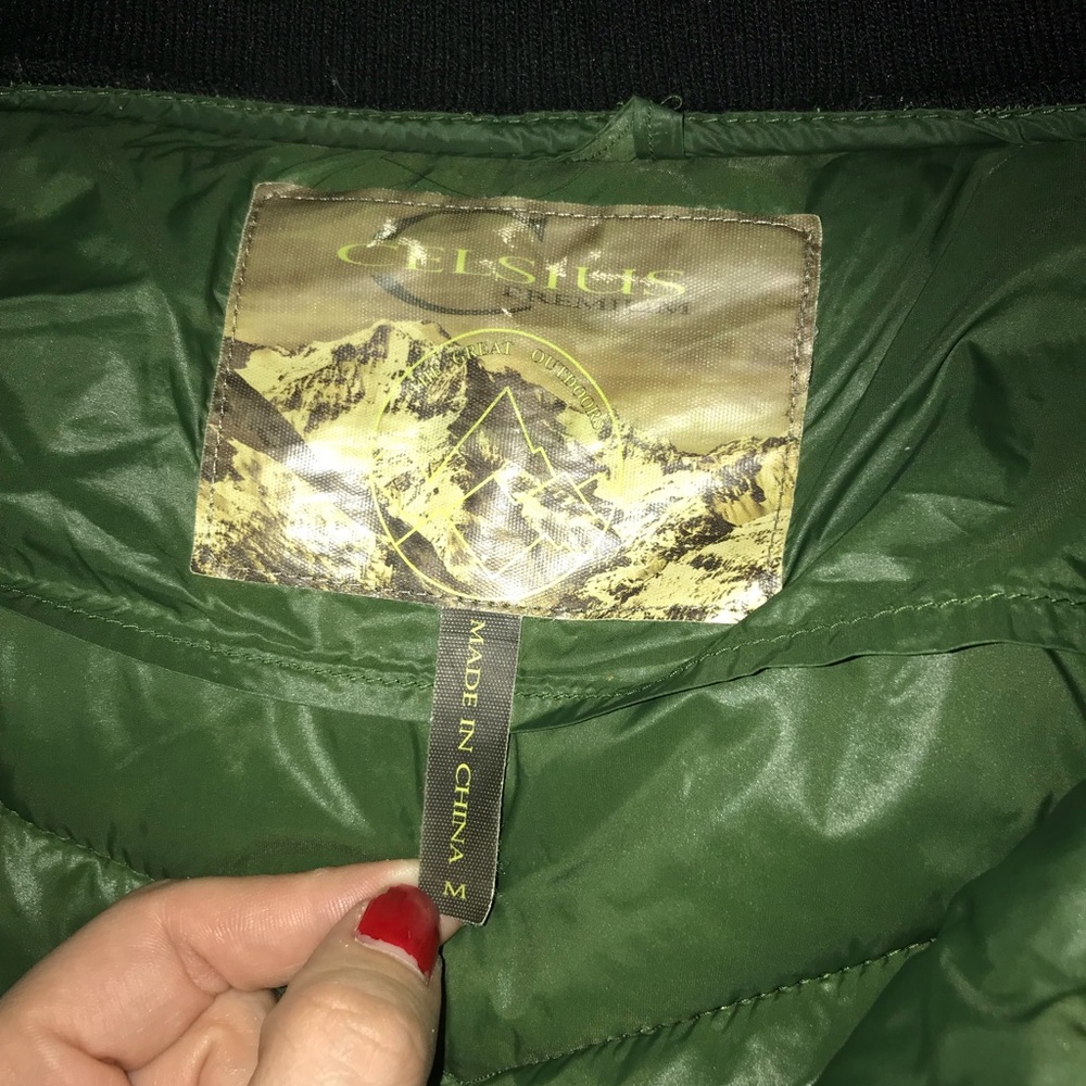 Green coat, for women,size M, good price,