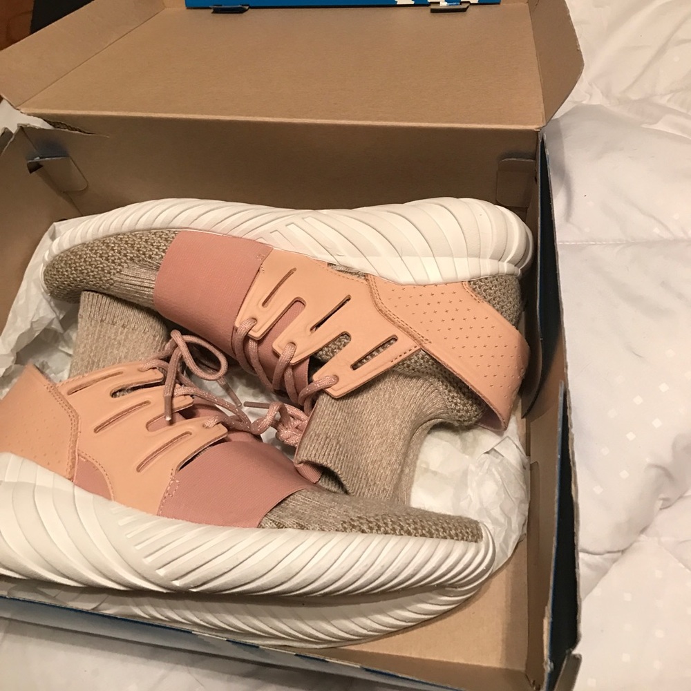Adidas Tubular Doom