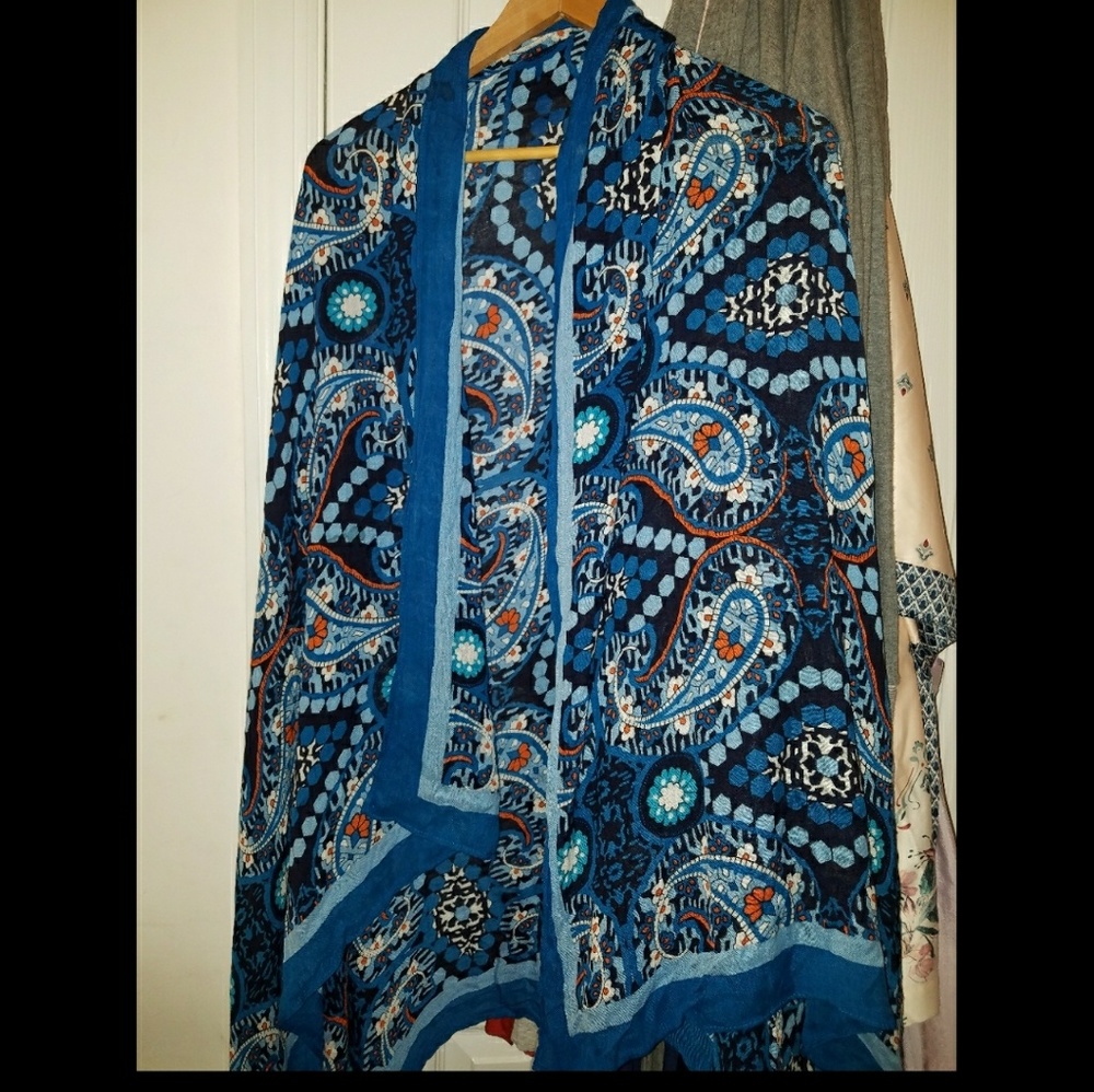 Vera Bradley Wrap/Scarf