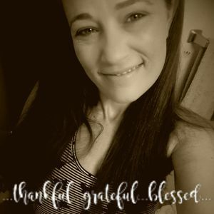 Meet your Posher, Dee