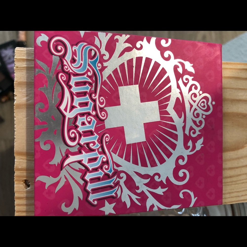 Brand new SugarPill Cosmetics Eye Shadow Palette