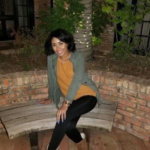 Meet your Posher, Renae