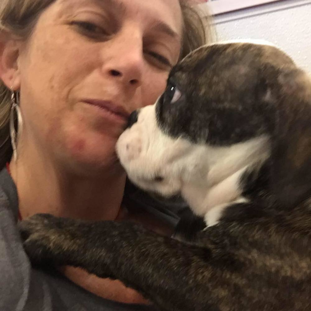 Meet your Posher, Leslie