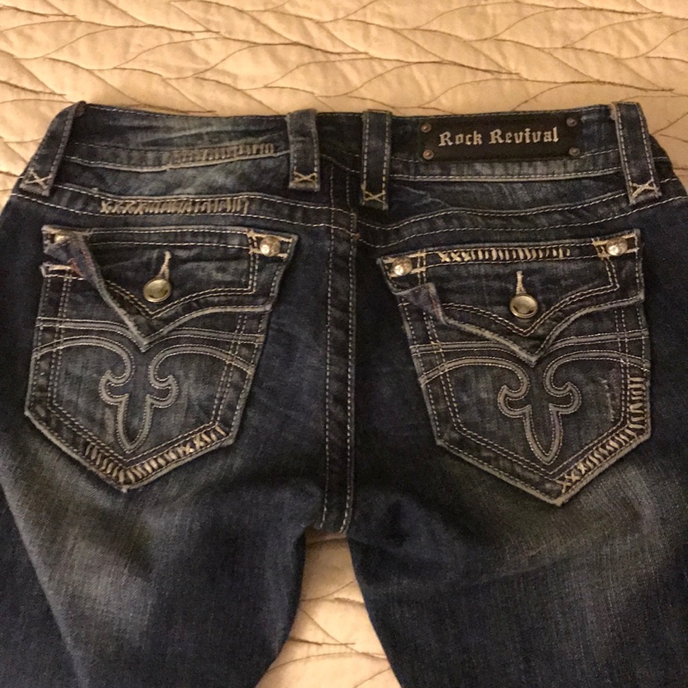 Rock revival capris