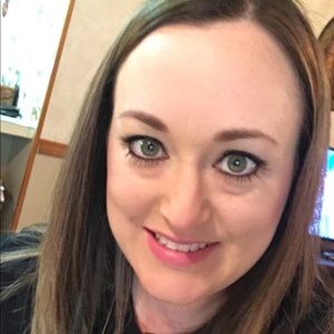 Meet your Posher, Candice