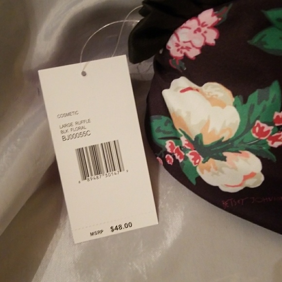 Betsey Johnson rose print Cosmo bag - Picture 2 of 3