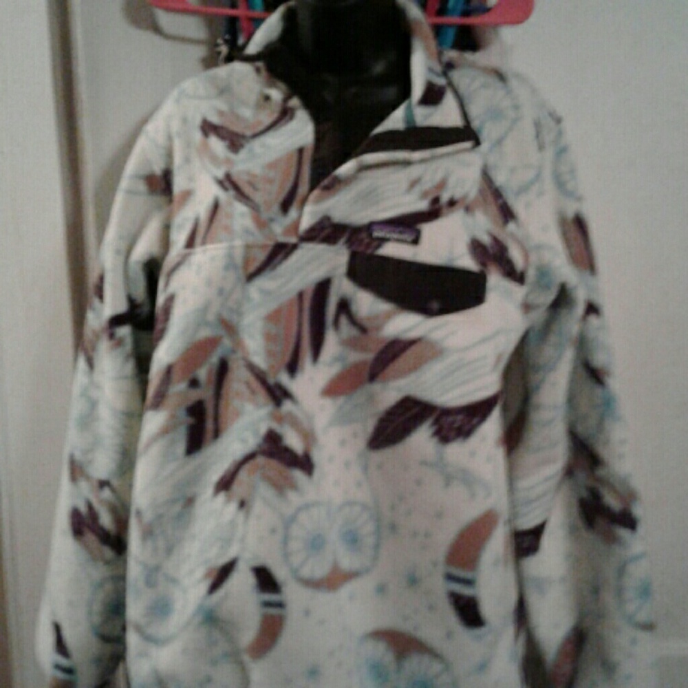 Patagonia women's lightweight pullover
