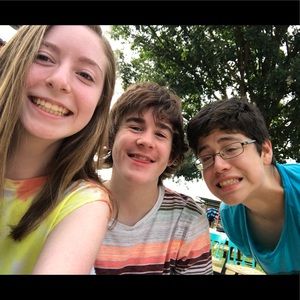 Meet your Posher, Caitlyn