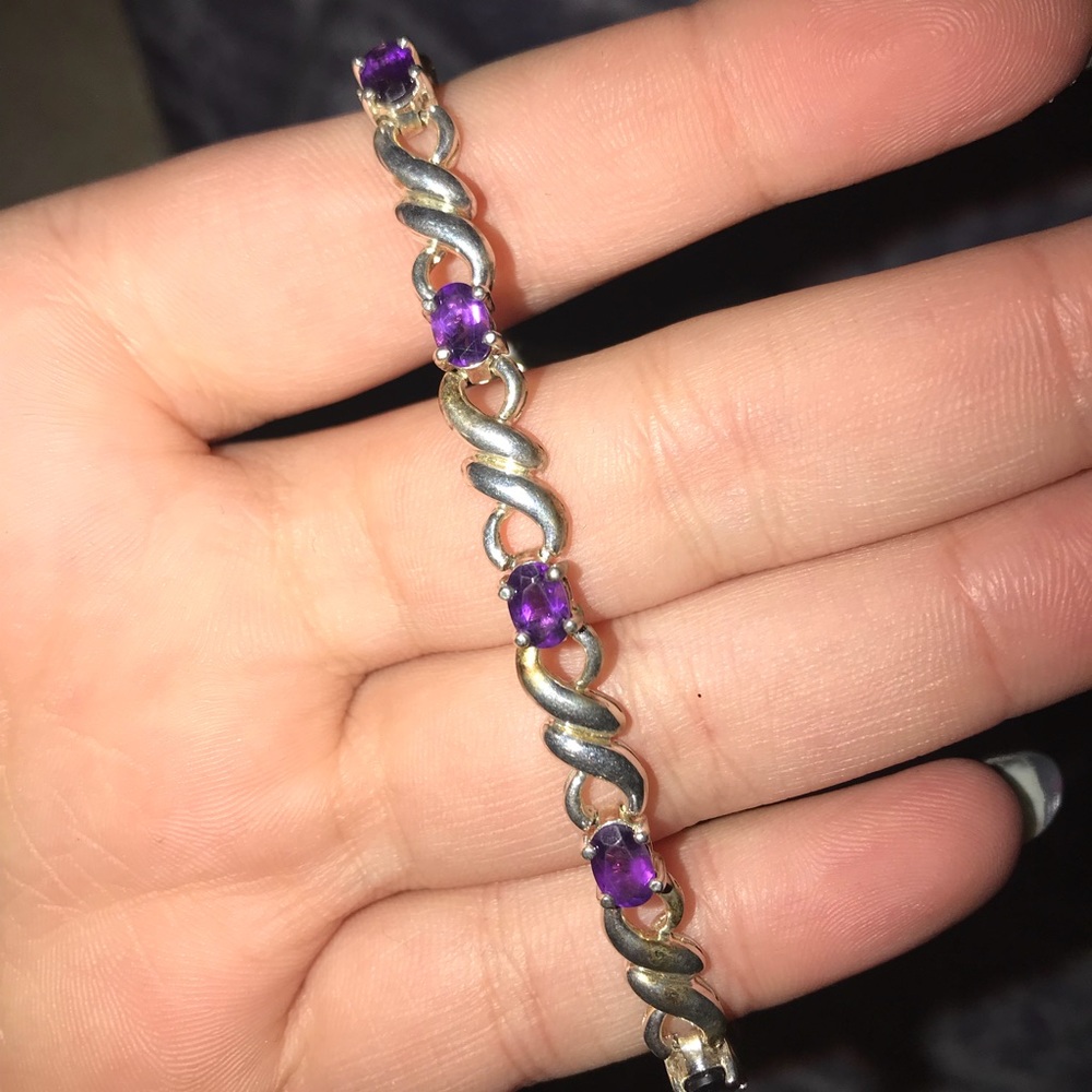 Purple stones bracelet