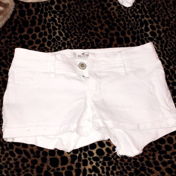 Shorts - Picture 1 of 8