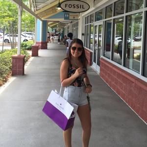 Meet your Posher, Sarah