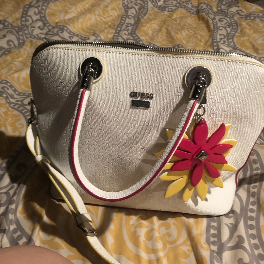Guess Purse (SOLD)