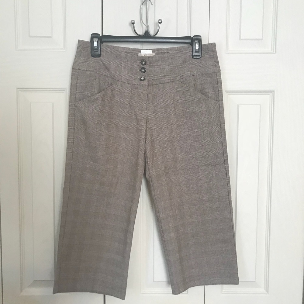 Brown Plaid Capris