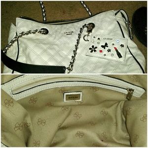 Guess Shoulder Bag