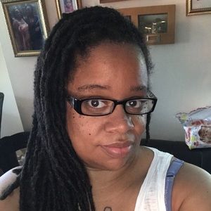 Meet your Posher, Katrina