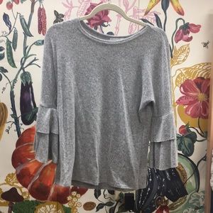 Grey ruffled long sleeved top