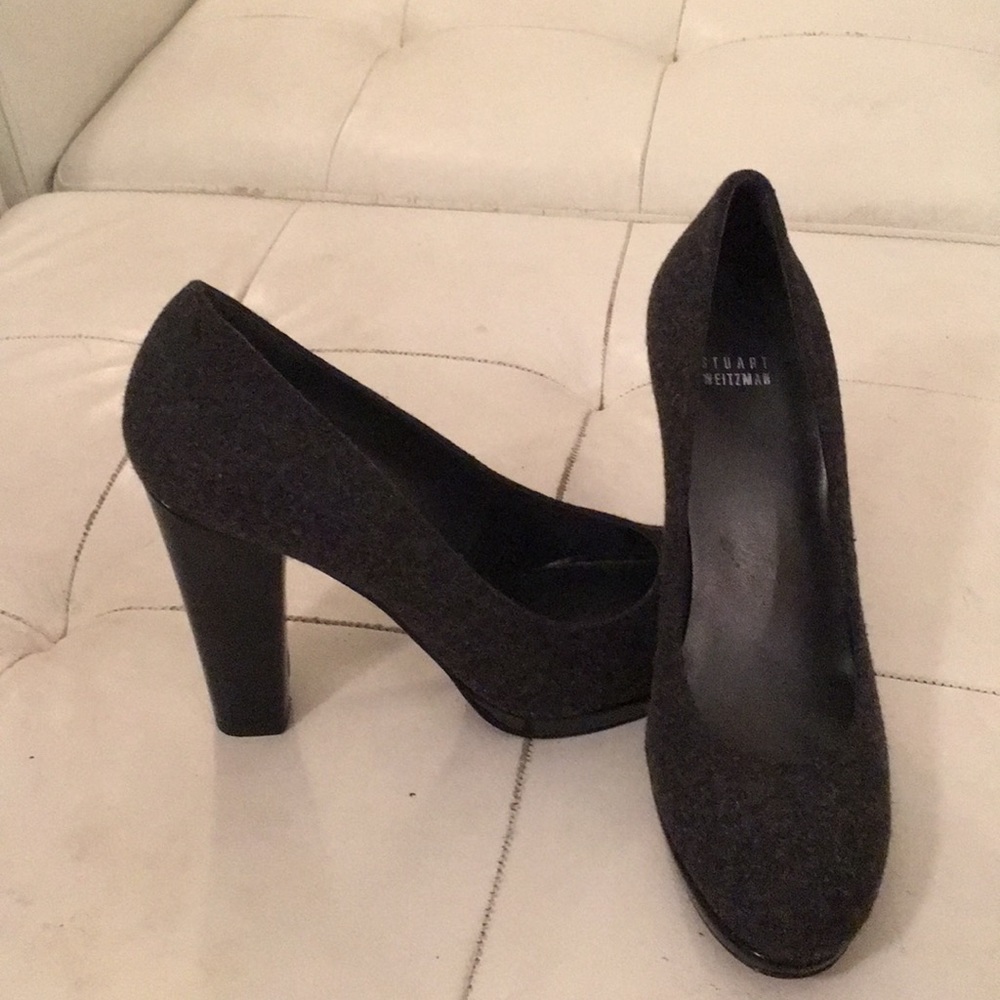 Dark Grey Stuart Weitzman pumps with black heel