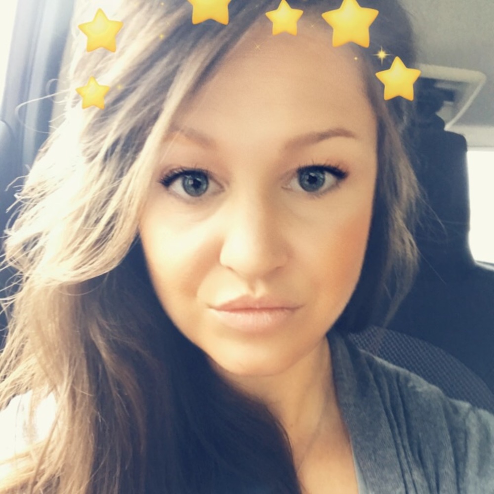 Meet your Posher, Dana