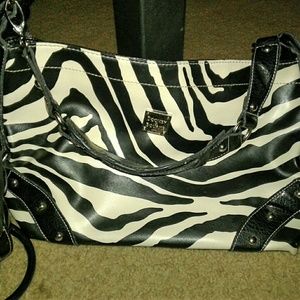 Dooney & Bourke Shoulder Bag