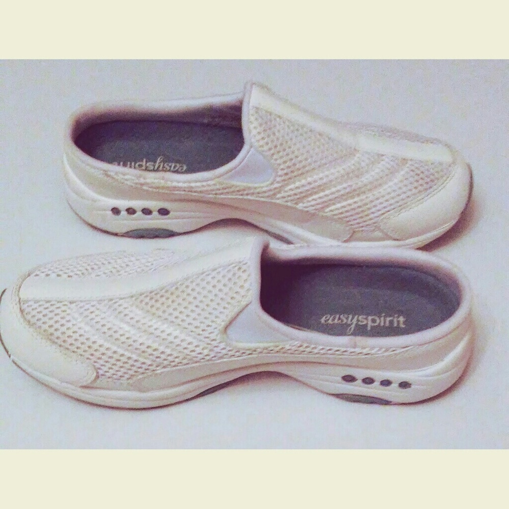Easy Spirit ES Travel Time Slip On Athletic Shoes