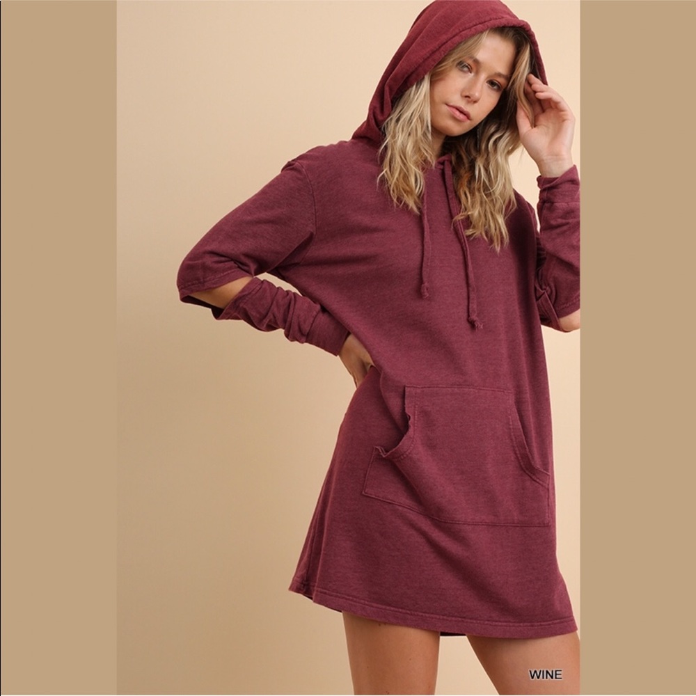 🔴SALE🔴Washed Hooded Pocket Dress w Elbow Cutouts