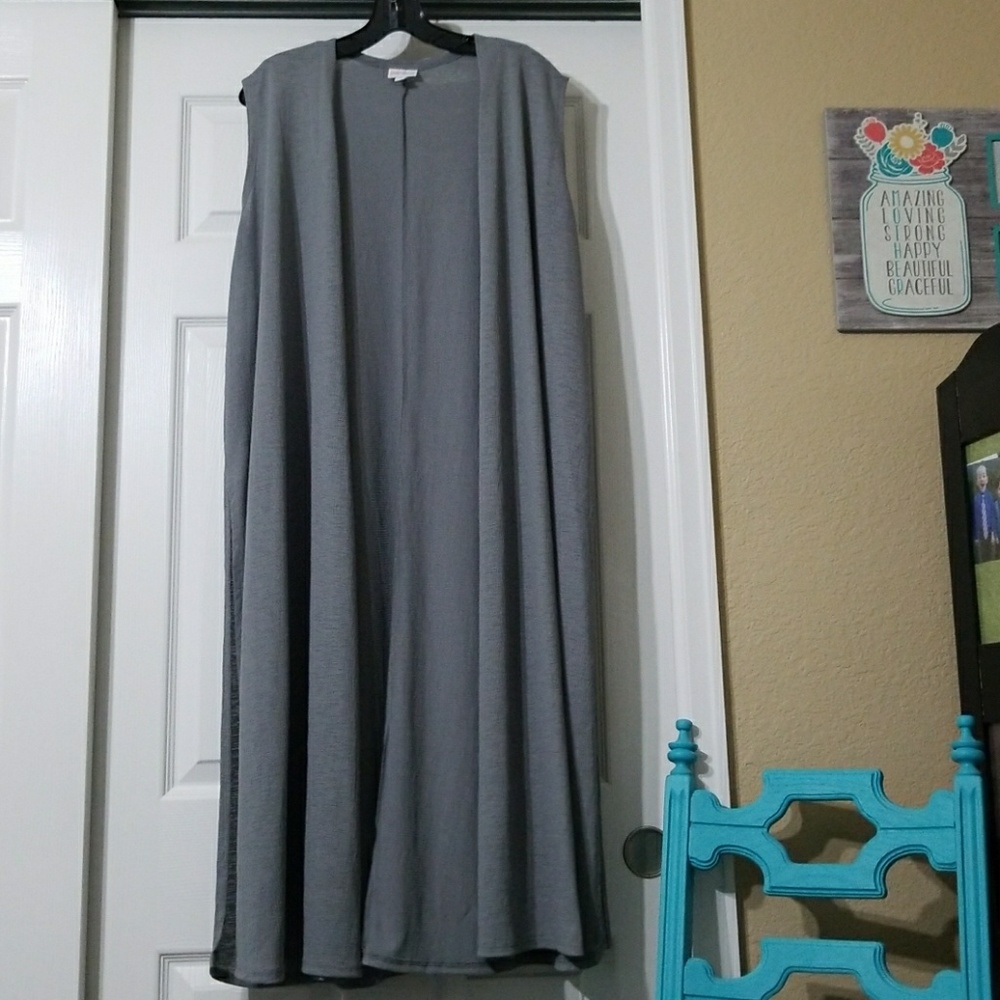 Grey textured LuLaRoe Joy