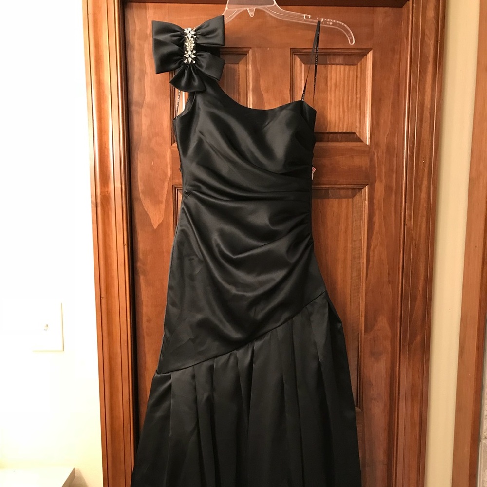 🎉😍NWT Full-length Mermaid Prom Dress