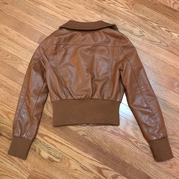 Chestnut leather jacket - Picture 2 of 5