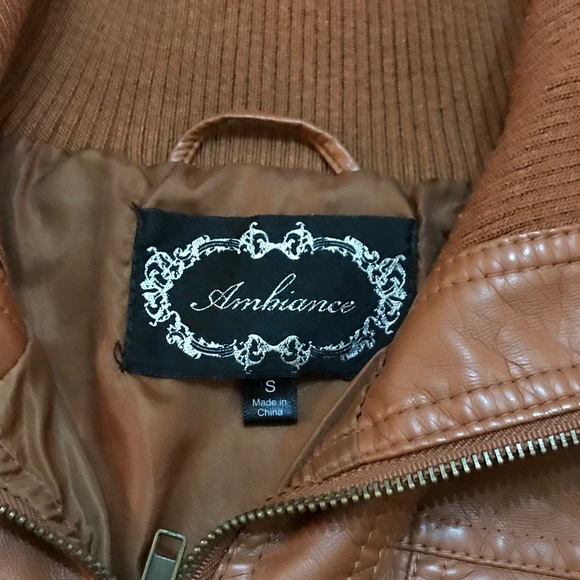 Chestnut leather jacket - Picture 3 of 5