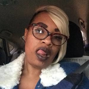 Meet your Posher, Amie