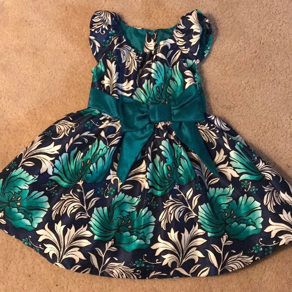 Floral teal dresses up Dress