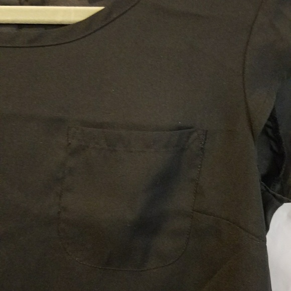 New York and Company button back top - Picture 3 of 3