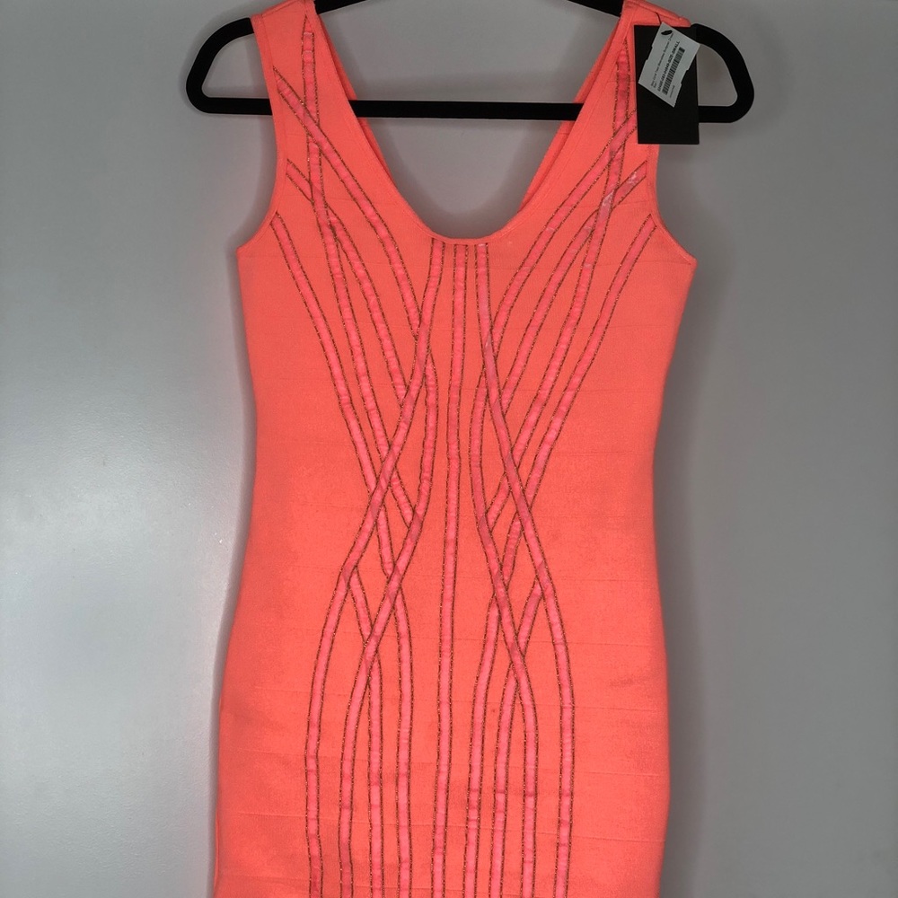 NWT Coral bodycon Dress size small