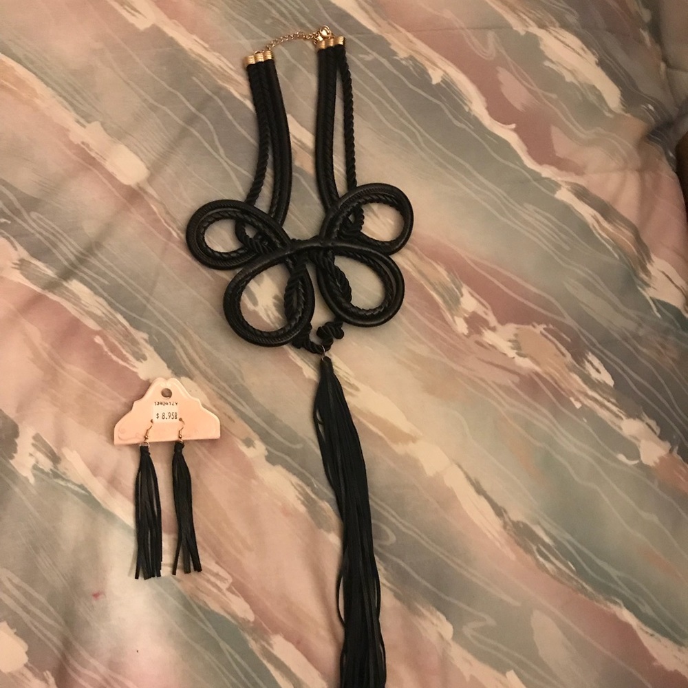 Statement necklace, black faux leather
