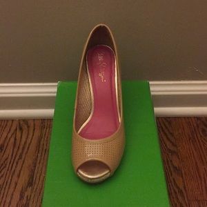 Lilly Pulitzer nude wedges