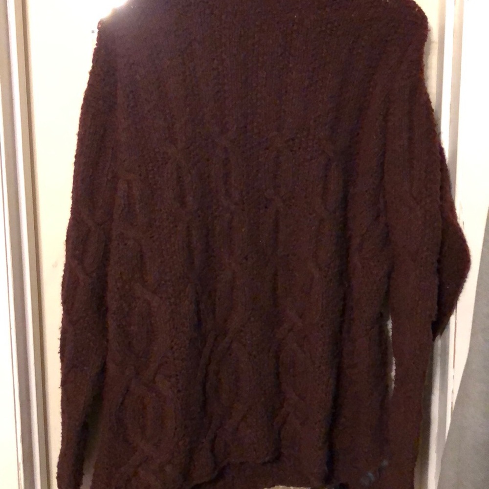 Wool sweater dark maroon