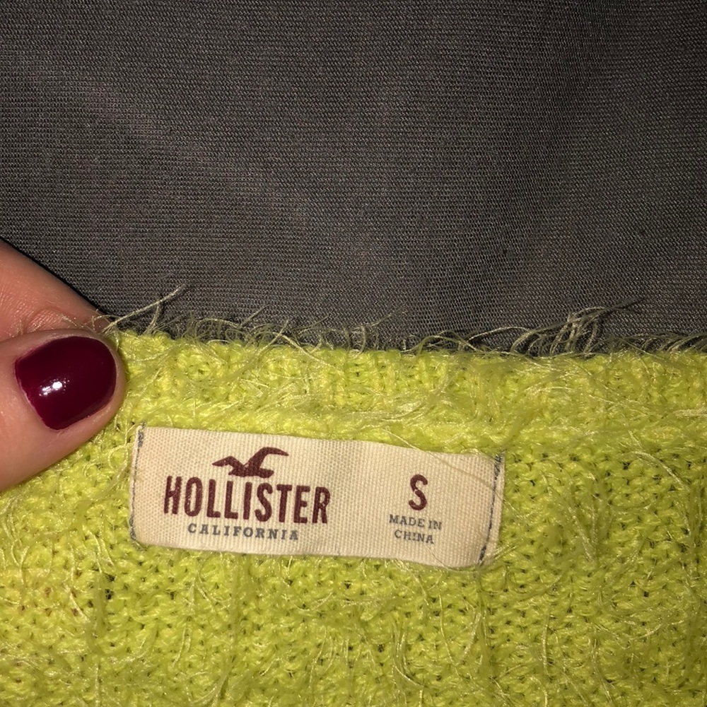 Hollister cropped sweater