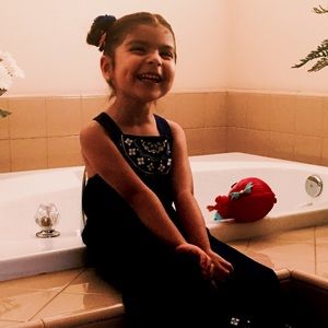 Meet your Posher, Veronica