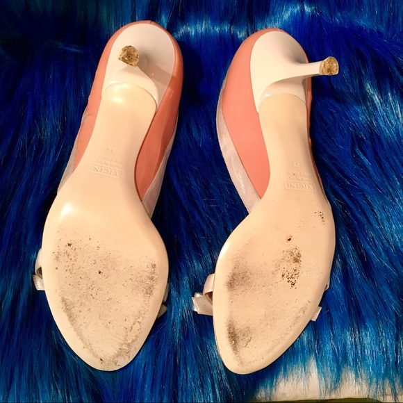 Very pretty Giuseppe Zanotti heels. - Picture 5 of 7