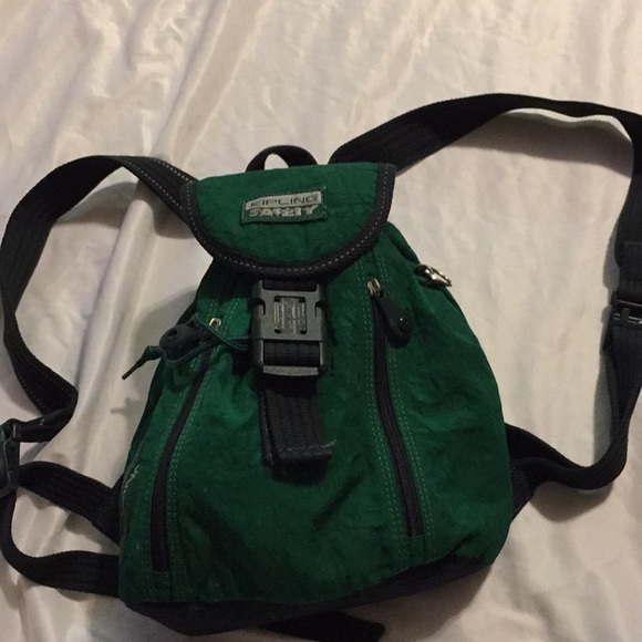 kipling safety backpack