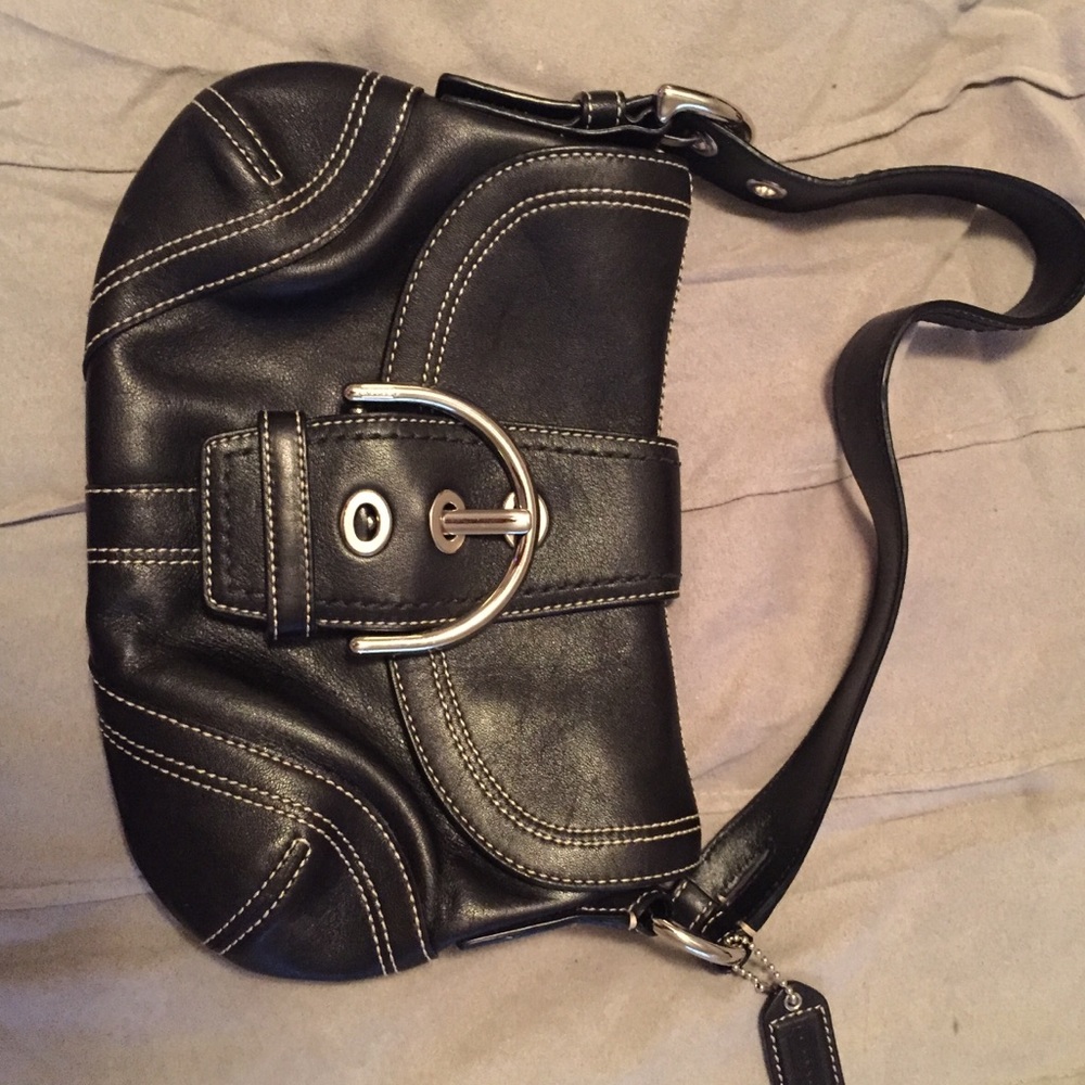 Authentic Coach Leather Black Boho Purse