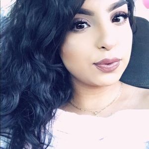 Meet your Posher, Sandra