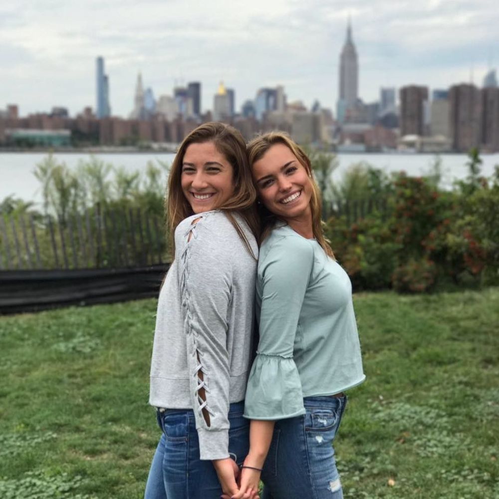 Meet your Posher, Casey