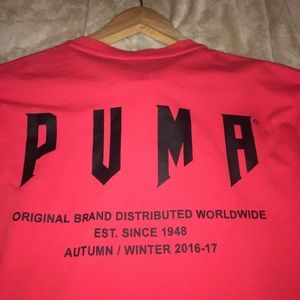 Puma oversized logo shirt