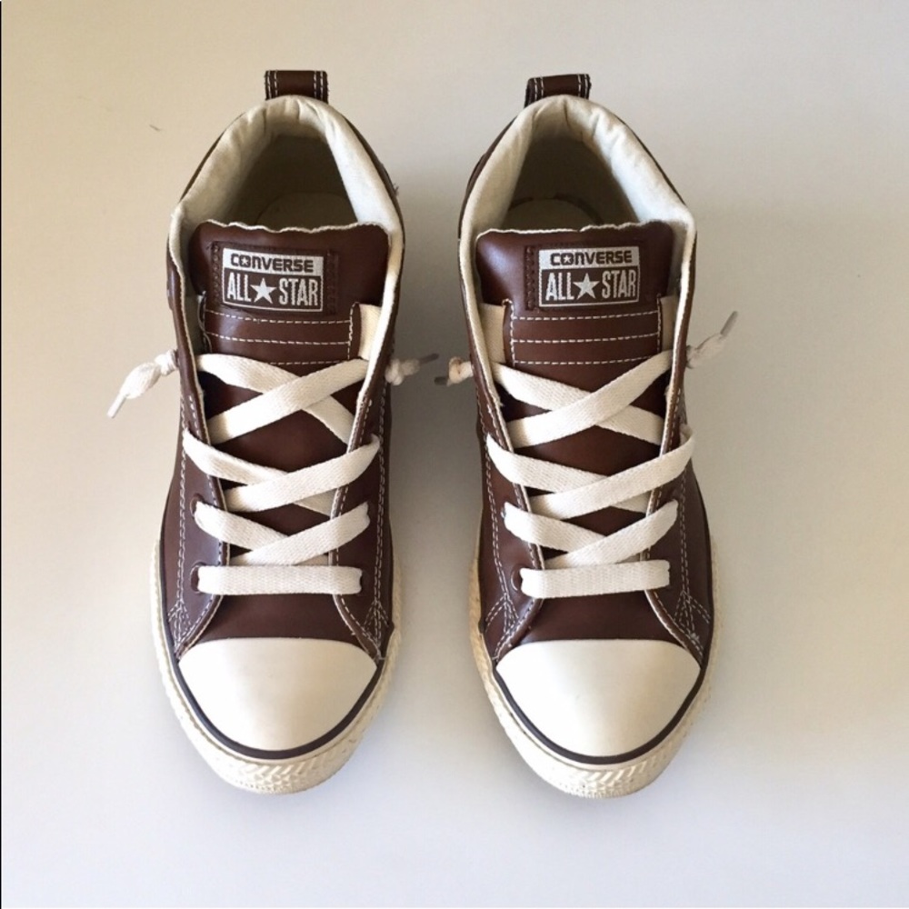 Brown Leather Converse Mid