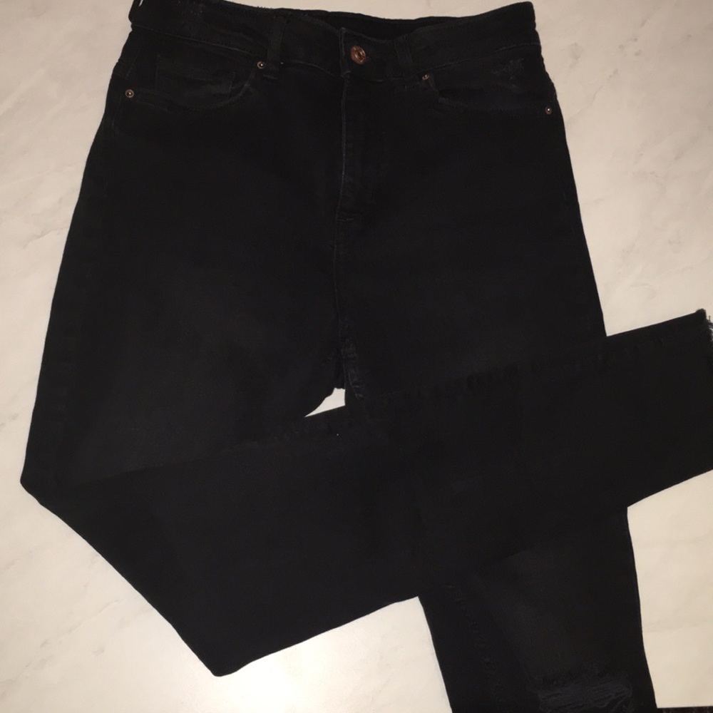 H&M high waisted black washes skinny jeans sz6