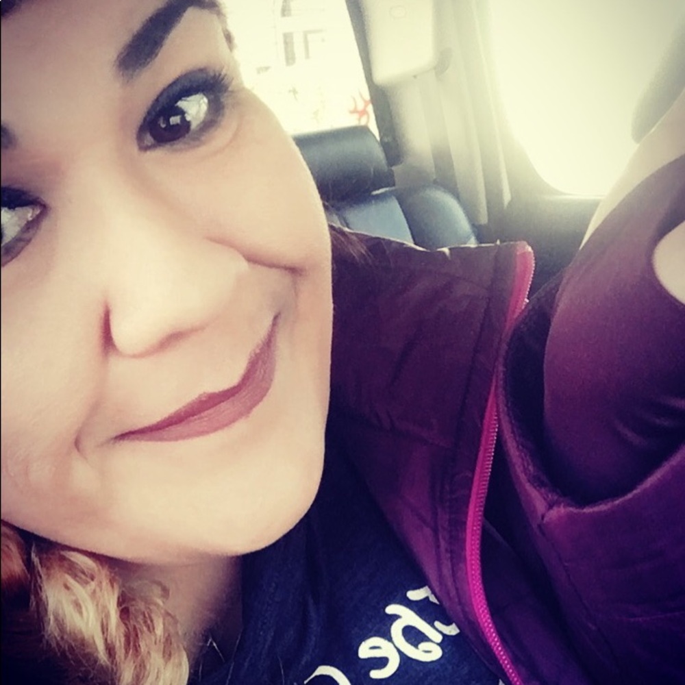 Meet your Posher, Rosario