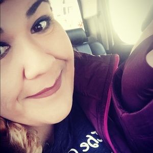 Meet your Posher, Rosario